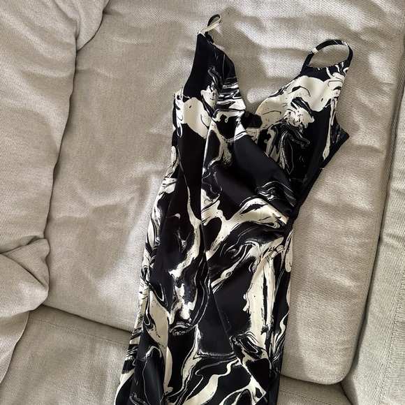 Nasty Gal Black and Cream Maxi Dress - Picture 1 of 3